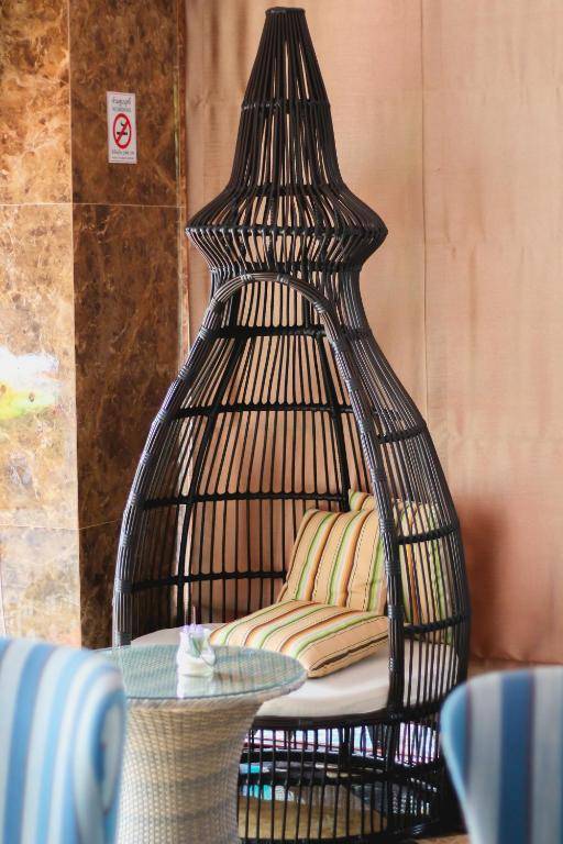 Maverick Ratchada Hotel