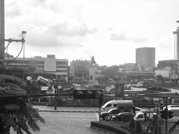 Inn Trog And Inn Soi