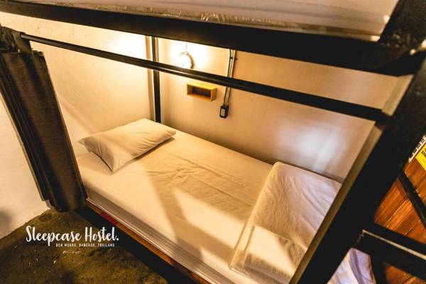 Banana hostel (Don Muang)