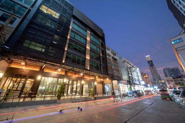 Loft Bangkok Hotel - SHA Extra Plus