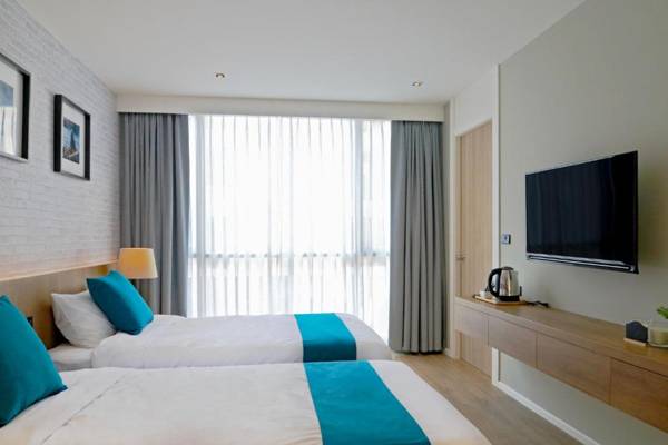 B Stay Hotel - SHA Plus Certified