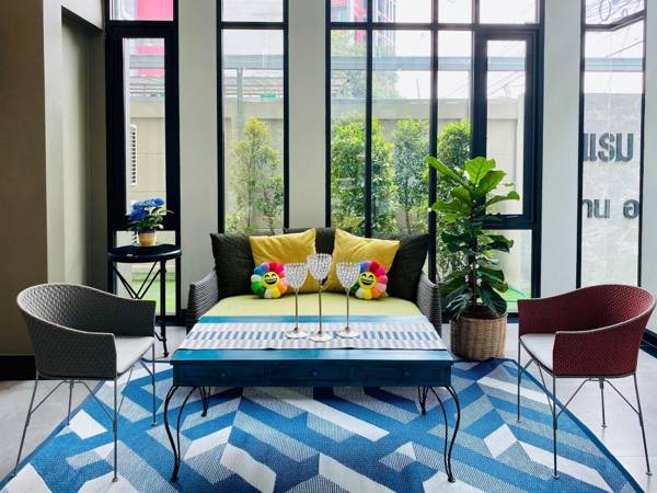 Casa Luxe Hotel & Resident