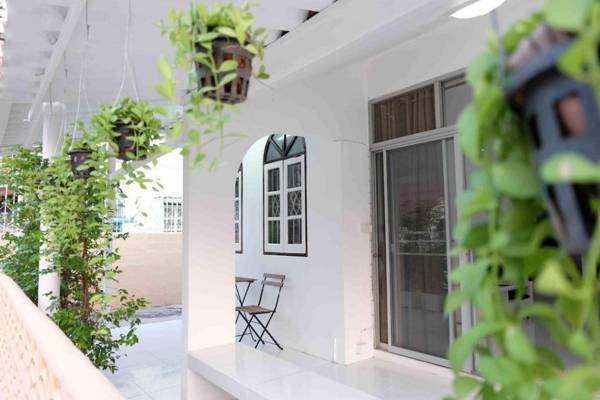 Chatuchak Art & Nature House ( 3-6 pers. )