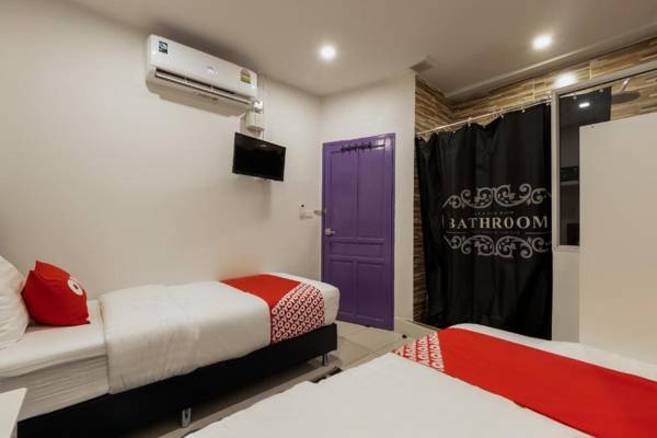 OYO 960 The Urban Age Deluxe