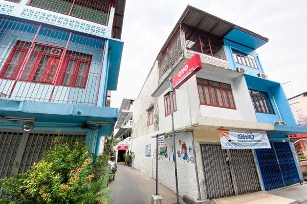 OYO 525 MRT Phetkasem 48-1 Place