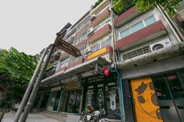 OYO 1158 Thestaycafe Hostel