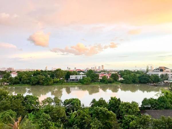 Delighted Bangkok Hotel