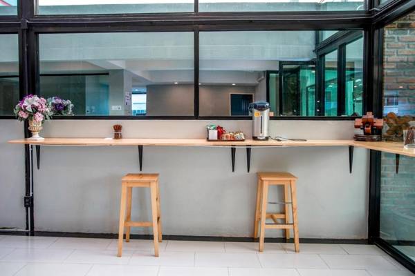 RoomQuest Don Mueang Airport