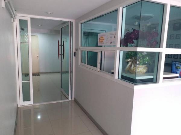 DD Garden Apartment 2