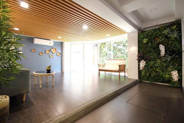 OYO 483 Pannee Hotel Khaosan