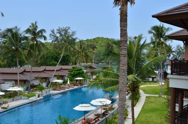 Maehaad Bay Resort - SHA Plus