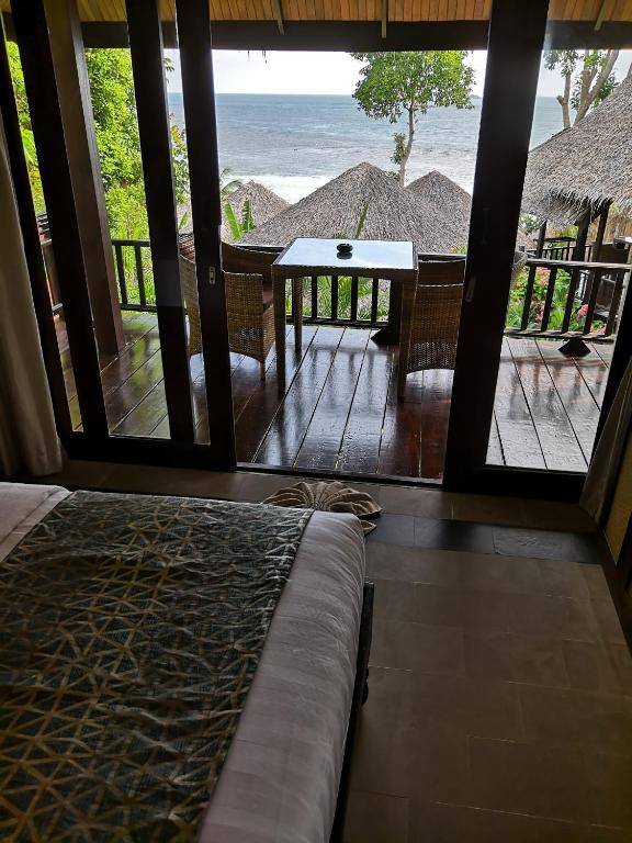 Beyond The Blue Horizon Boutique Bungalows