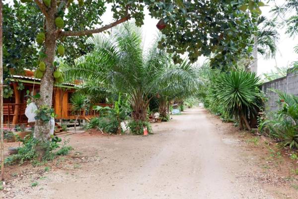 Baansuan Resort
