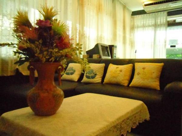 Surada Guesthouse