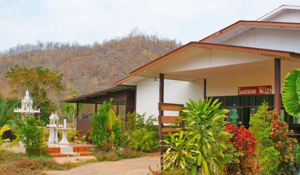 Taakradan Valley Resort ท่ากระดานวัลเล่ย์ รีสอร์ท