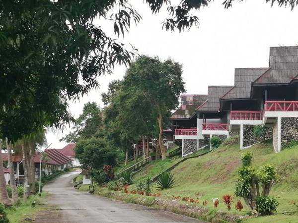 Jansom Beach Resort