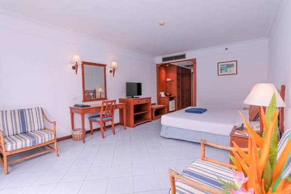 Amora Beach Resort Phuket - SHA Extra Plus