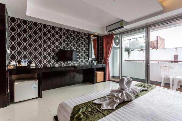 7Q Patong Beach Hotel - SHA Certified