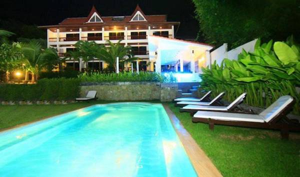 Sea Hills Resort