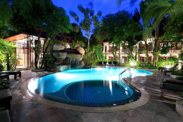 Thai Palace Resort