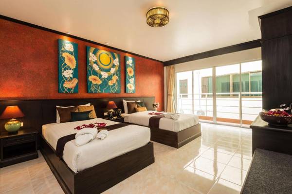 Tanawan Phuket Hotel