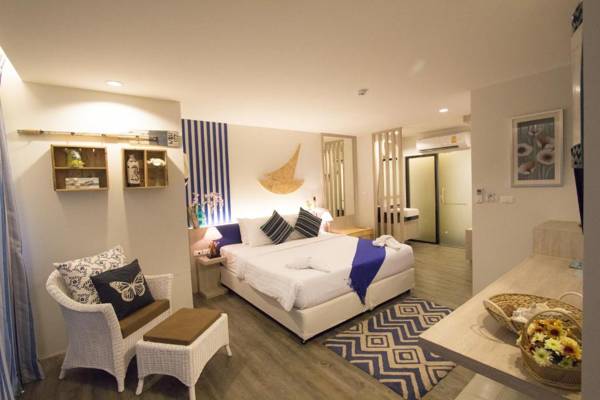 The Blue Pearl Kata Hotel