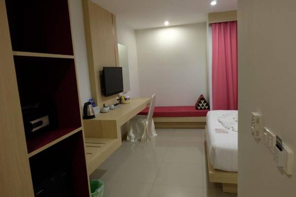 SunSeaSand Hotel Patong - SHA Certified