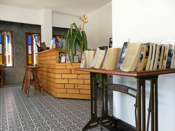 The Umbrella House - SHA Extra Plus