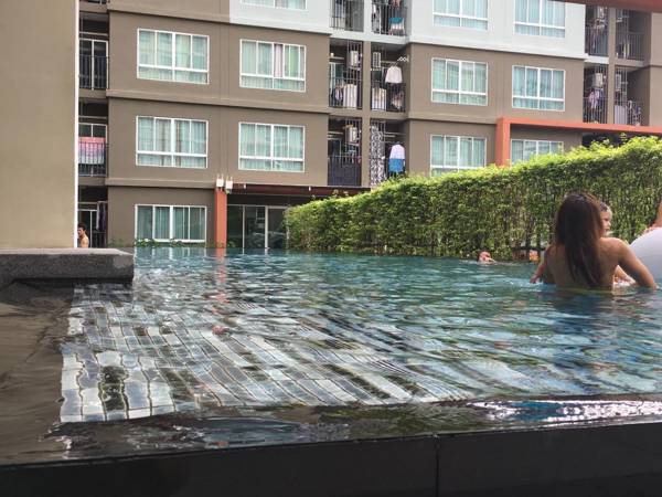 Modern studio condo at Kathu 