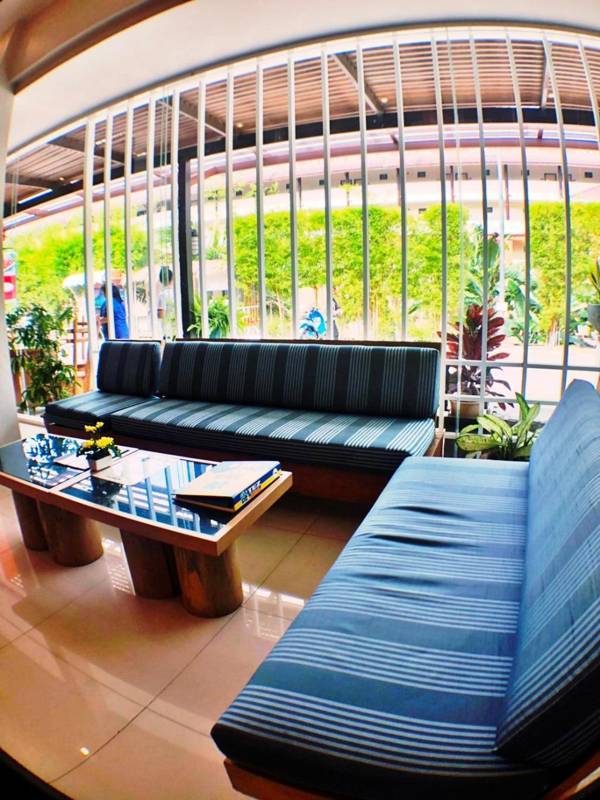 Simply Resort By Metadee