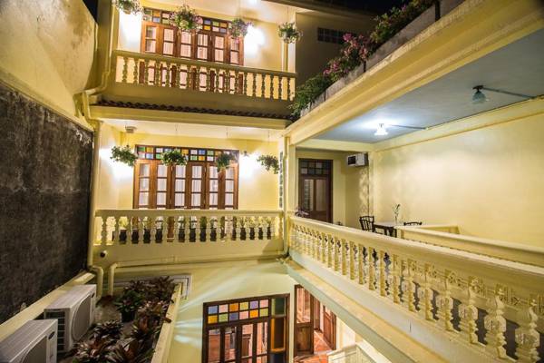 WOO Gallery & Boutique hotel