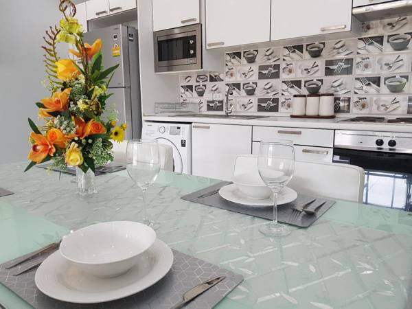 	 C301 Kamala Regent 3 Bedroom Apartment