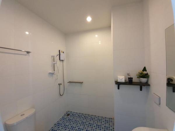 Big Buddha Hillside Hotel