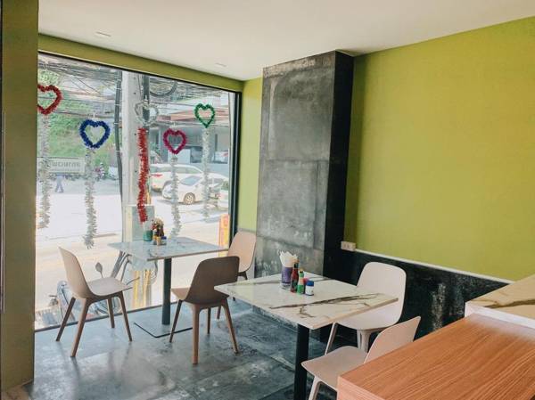 Sky Wave Patong Hotel