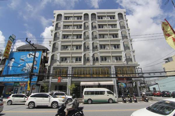Montree Phuket Hotel SHA Extra Plus