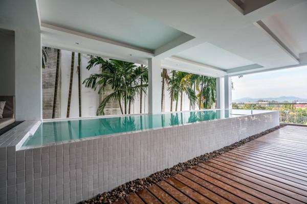 Bright 3br private pool apartment in Surin beach