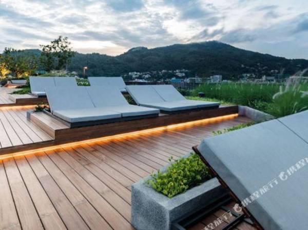 The Deck Patong by Dream
