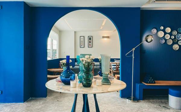 Kraam Silhouette Hotel and Cafe Phuket