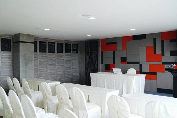 deVloft hotel Korat