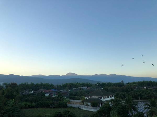 Sandee Place Mountain View Chomthong