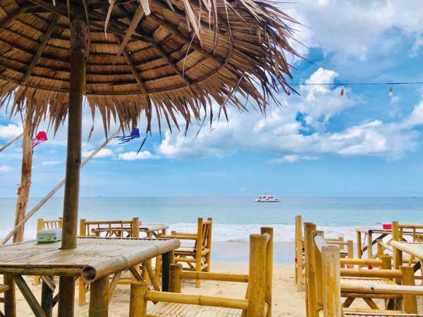 Lanta Palm Beach Resort