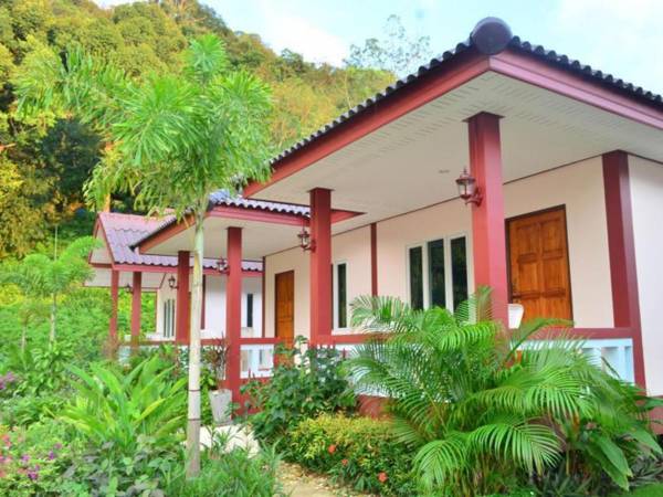 Selamat Lanta Resort