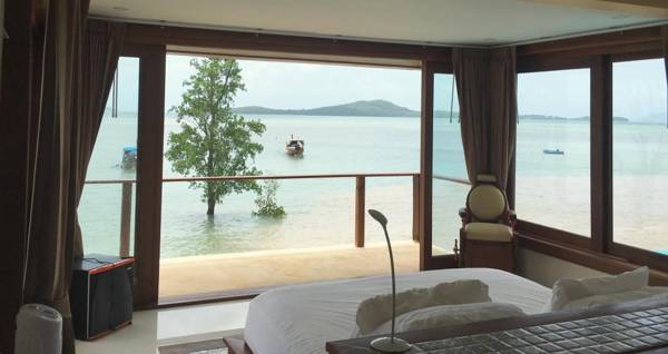 4Fish Waterfront Pool House