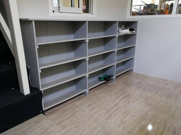 Easy Rooms and Minimart