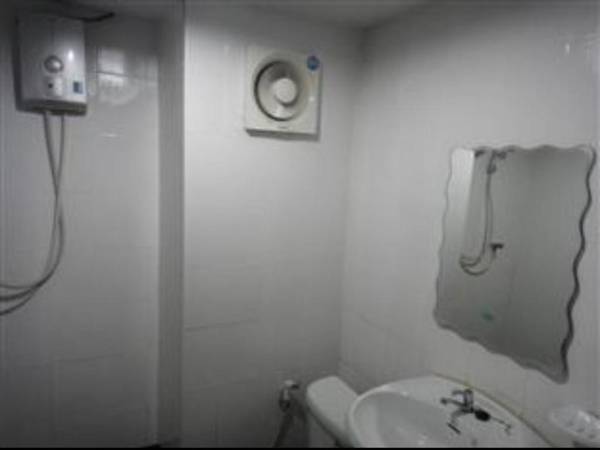 Ban Bua Resort and Hotel