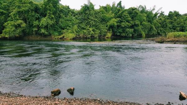 Aekpailin River Kwai Resort