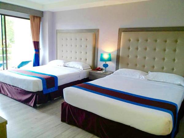 Blue Wave Hotel Hua Hin (SHA Extra Plus)