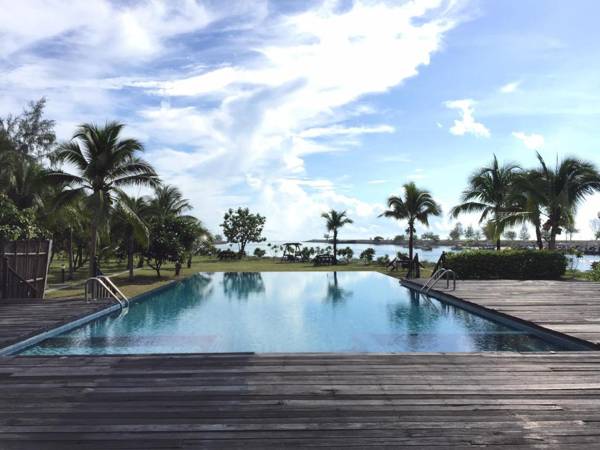 Lawana Escape Beach Resort