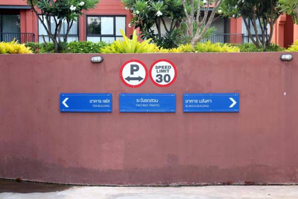 Bluroc Huahin 15/684