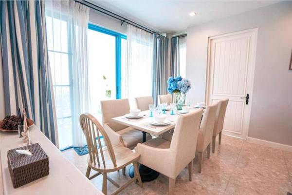 3BR Beachfront Jacuzzi Villa@Santora by Triple B